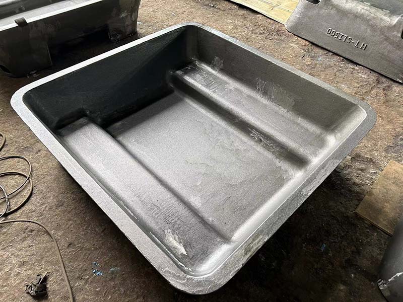 Aluminum dross transport equipment 2 Aluminum dross transport equipment 2