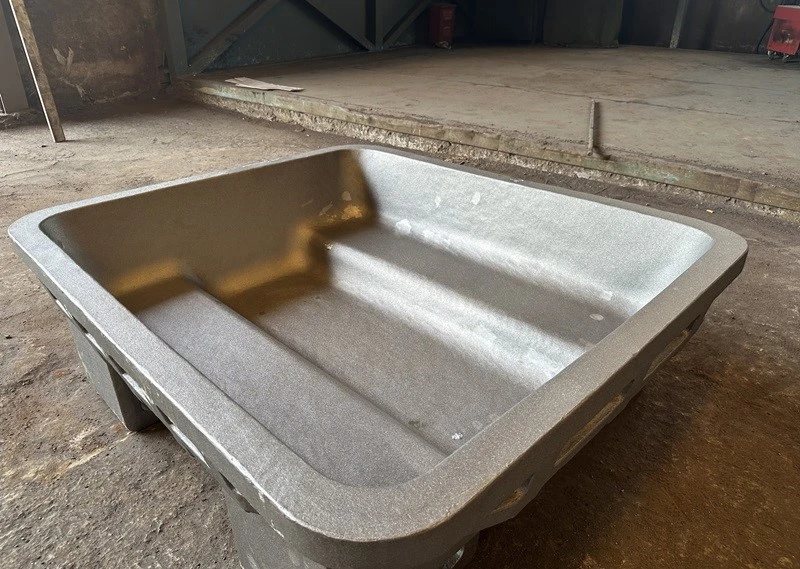 2000lbs High Profile Sow Mold With Forklift Pocket 3